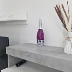 Giu - Sal\'S Home